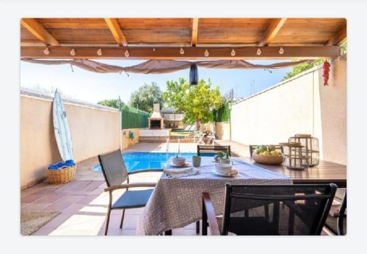 Another Day In Paradise Calafell Extérieur photo